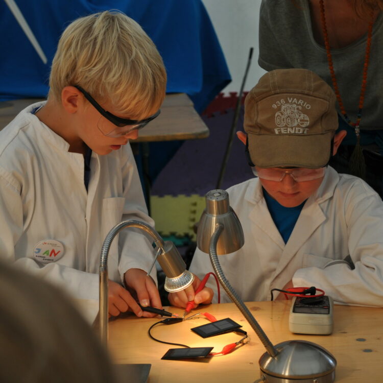 Spiel und Spaß mit Wissenschaft – Mitmachen beim Science Camp Nürnberg