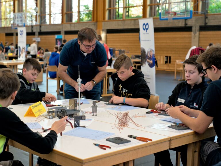 Praktische Erfahrungen mit der LEONI Kabel GmbH in Roth