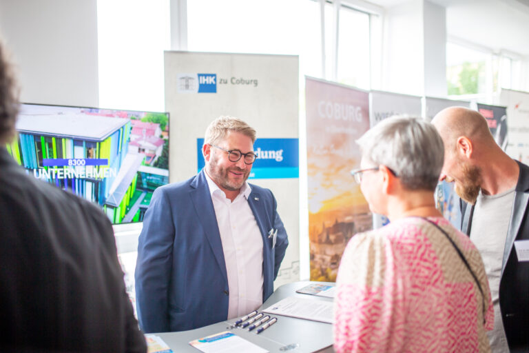 Stand der IHK zu Coburg beim 15. Wissenschaftstag, Foto: Frank Wunderatsch