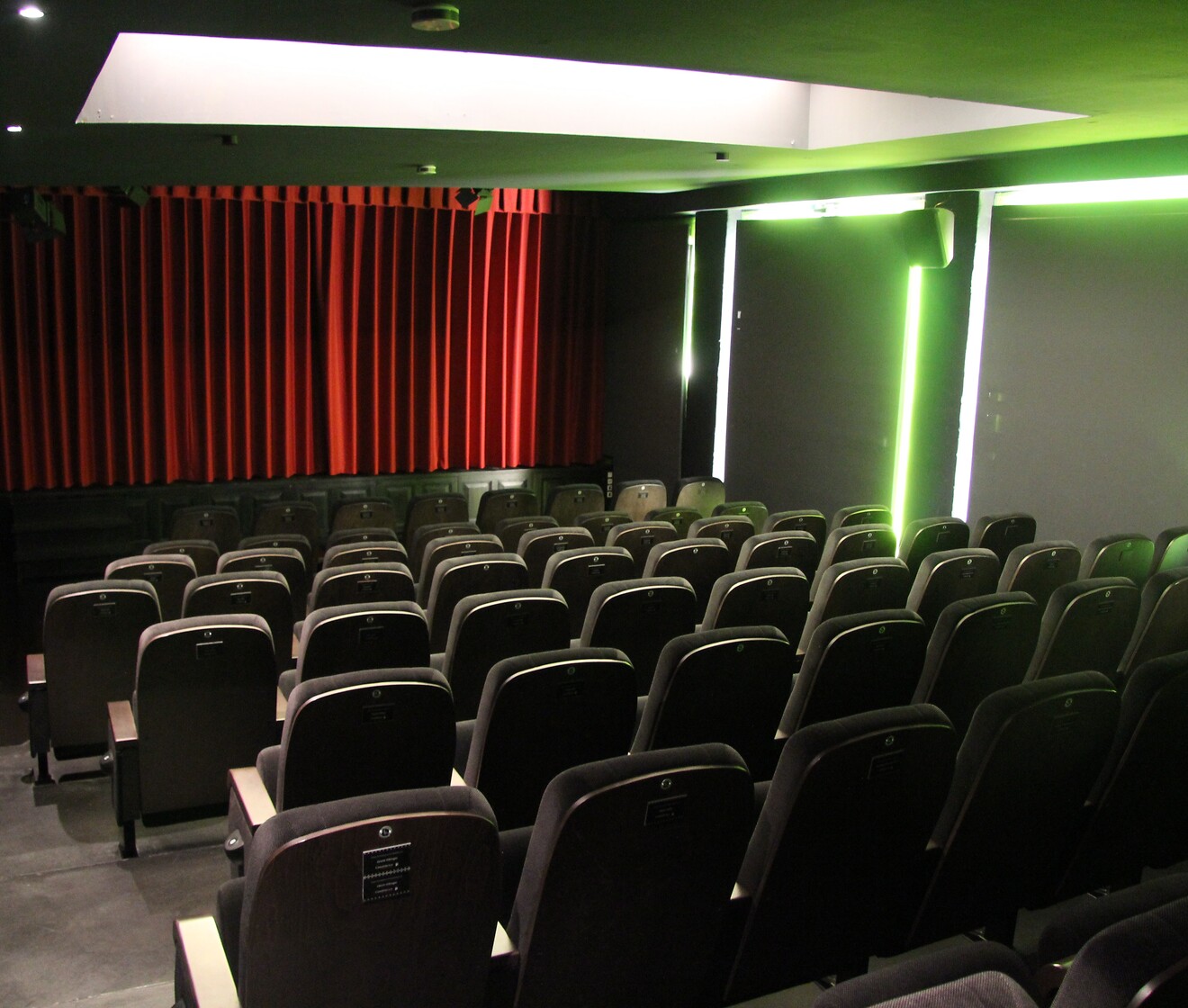 Casablanca Filmkunsttheate - Technik im Kino: Ein Blick hinter die Kulissen